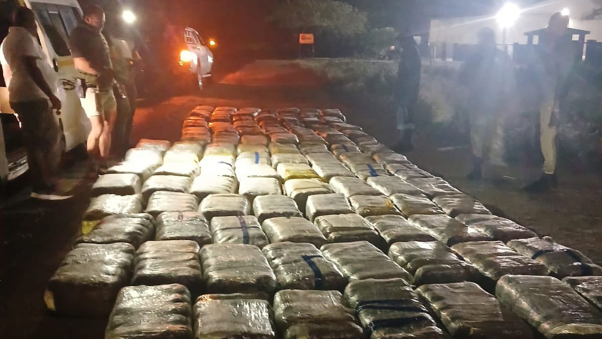 3 suspects arrested in SA over E11 million dagga